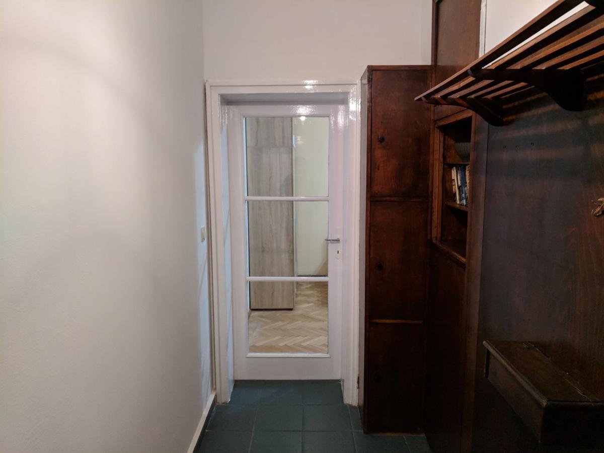 Convenient New Near Metro Station By Flat Mаnager София
